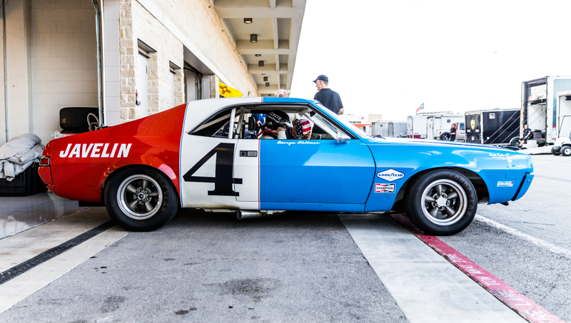 Illustration for article titled This Is What Vintage Car Racing Heaven Looks Like When It Comes To Texas